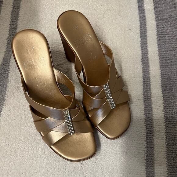 ITALIAN SHOEMAKERS 3” Gold Crystal Dress Leather Kitten Heels Wedge Sandals 8.5 - Picture 4 of 11